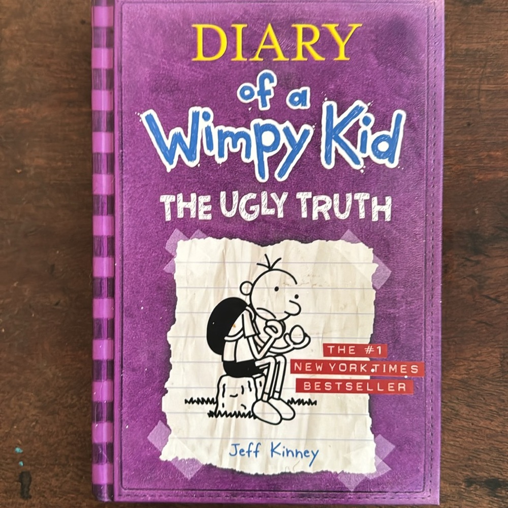 EUC set of two hard cover books-Diary of a Wimpy Kid. - Picture 5 of 8